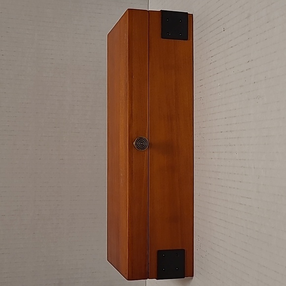 Wood Watch / Jewelry Box - Picture 3 of 16